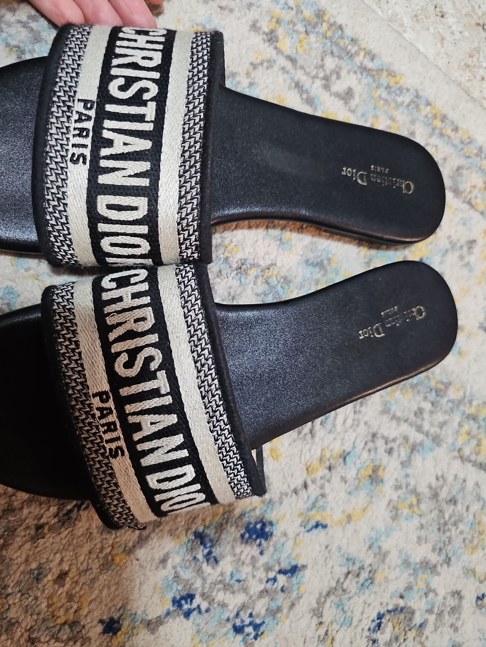 Designer Slide Sandals Size 40 - Picture 5 of 7